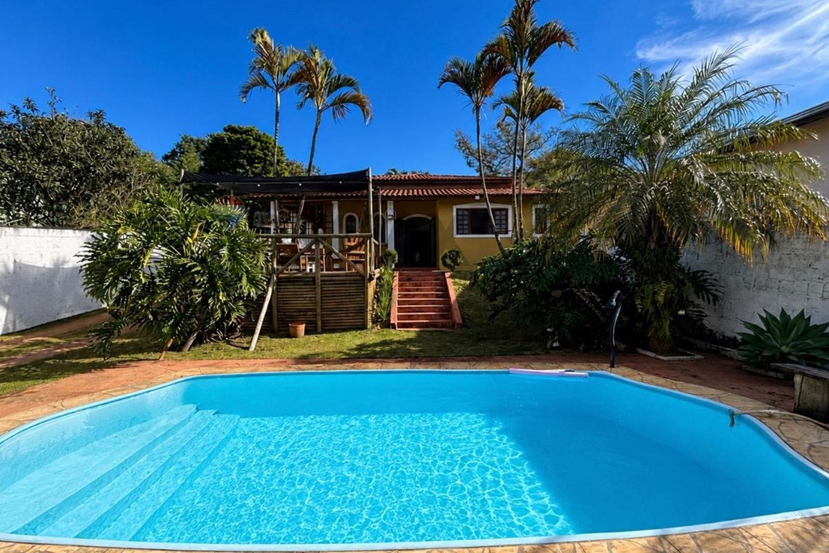 Chácara com Casa Térrea | 750 m² | 3 Dormitórios em Jarinu/SP  R$ 750.000,00