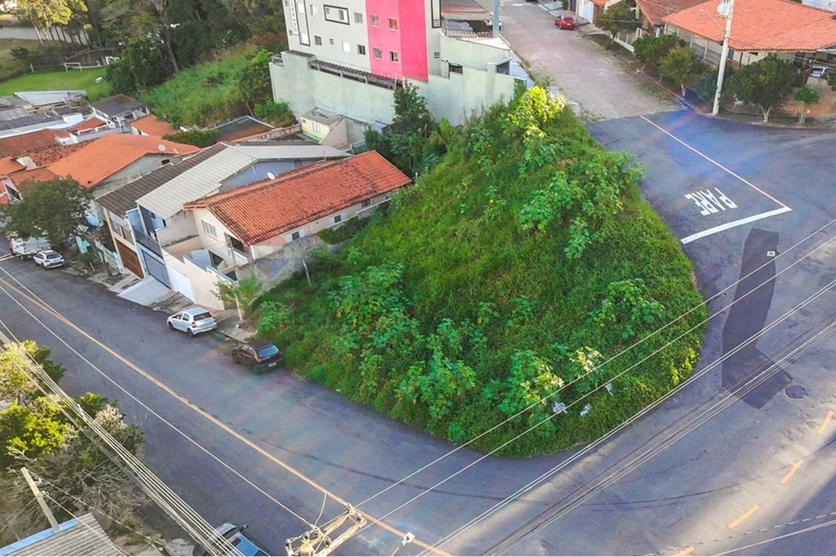 Terreno à venda no Jardim Paladino – Excelente oportunidade de investimento