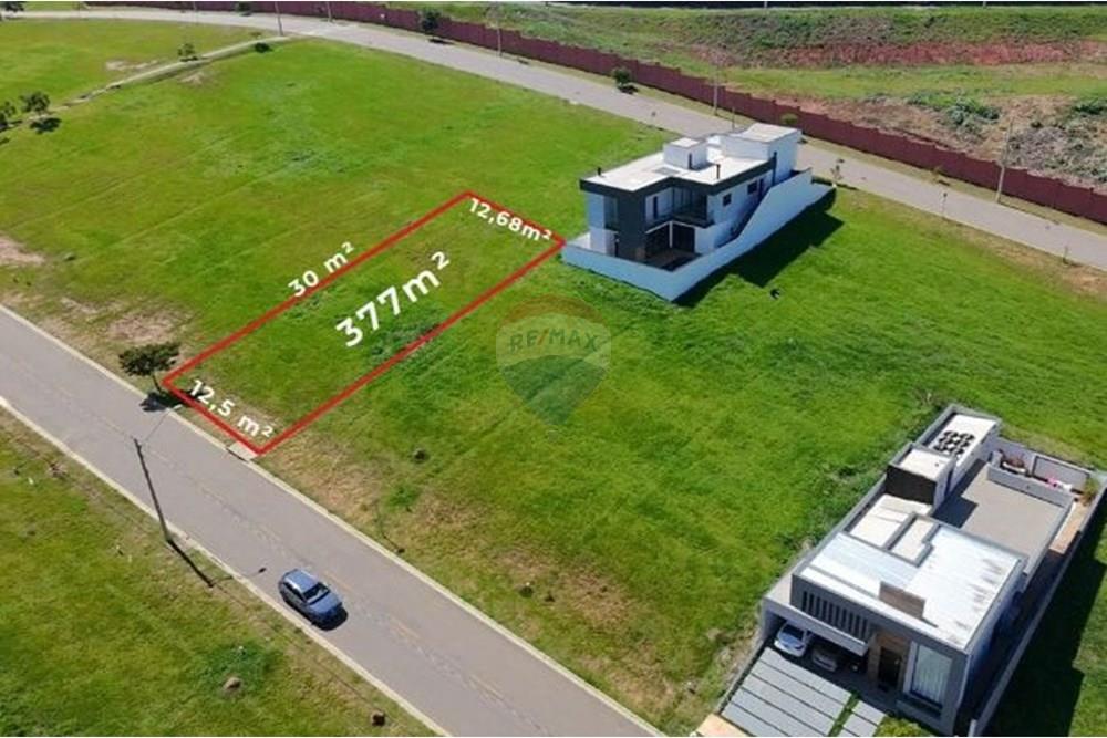 Terreno de 377 m² no Villagio Azzure | Condomínio Fechado