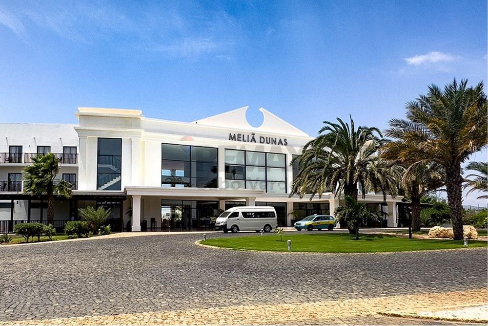 Luxury Apartment T1 at the… — 56.7 m² · €140,000 | CVREI