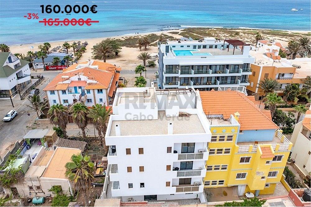 One-bedroom apartment with… — 71 m² · €160,000 | CVREI