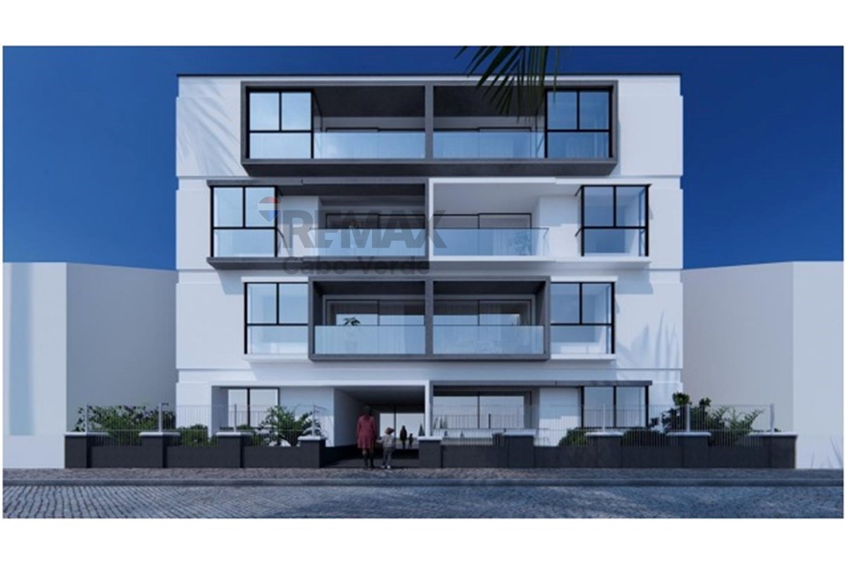 Unique Plot of Land with… — 500 m² · €687 000 | CVREI