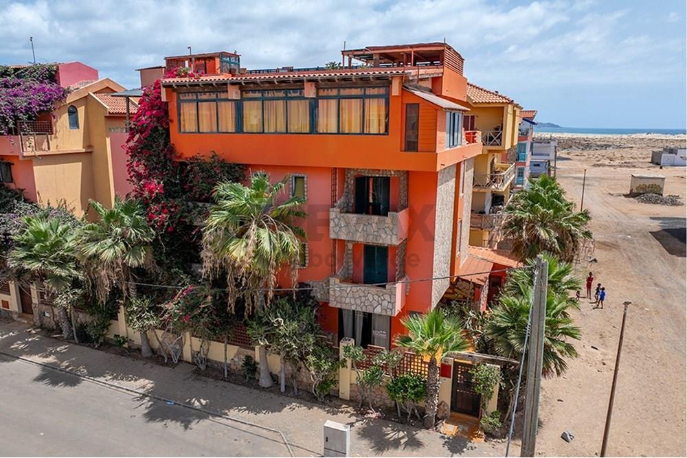 Investment with Profitability and Sea… — 764 m² | CVREI
