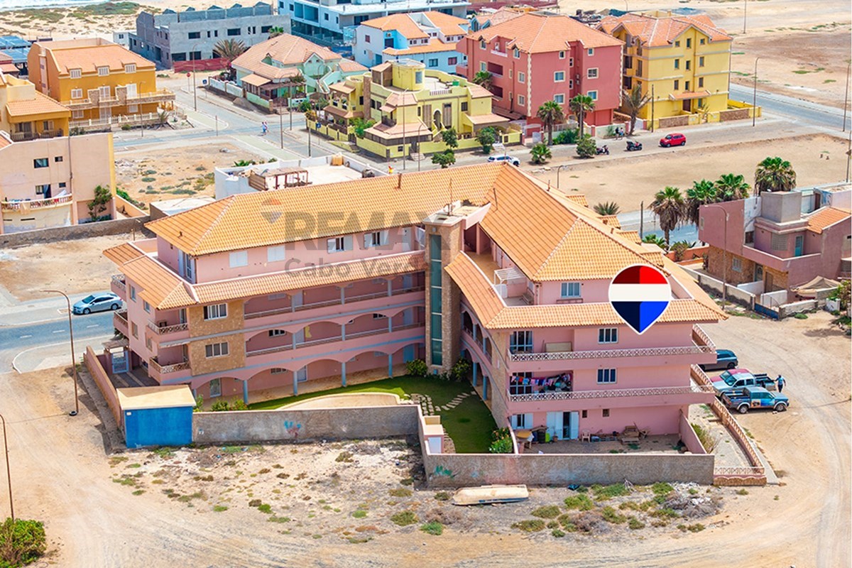 Spacious 2-Bedroom… — 134.4 m² · €189,000 | CVREI