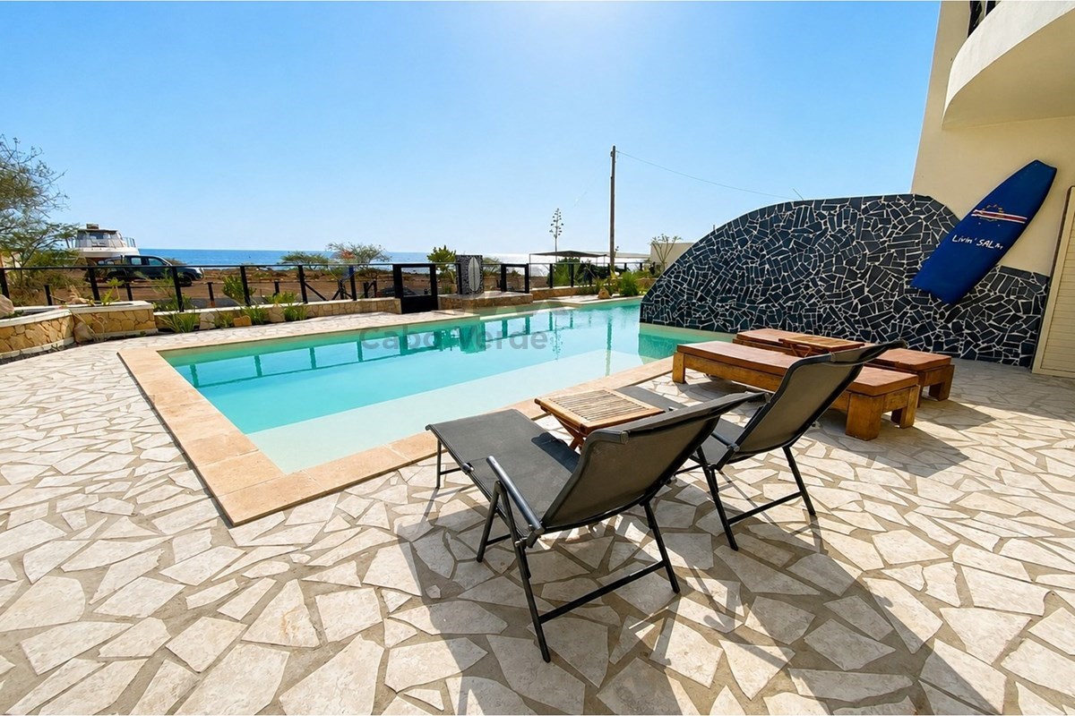 A One-of-a-Kind… — 780.8 m² · €960,000 | CVREI