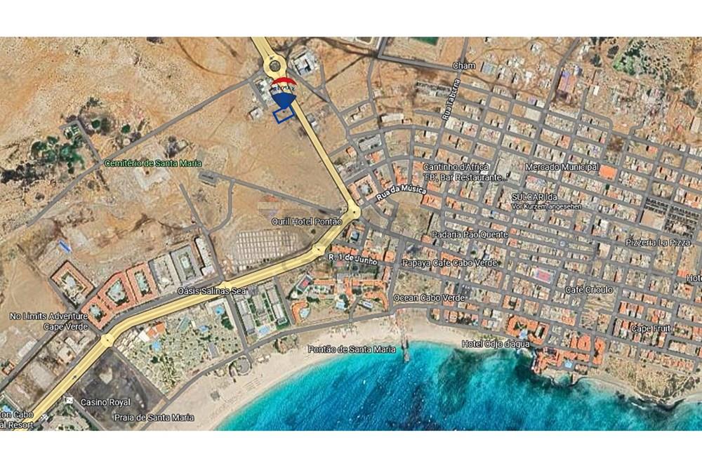 Plot of land — 1,860.5 m² · €790,000 | CVREI