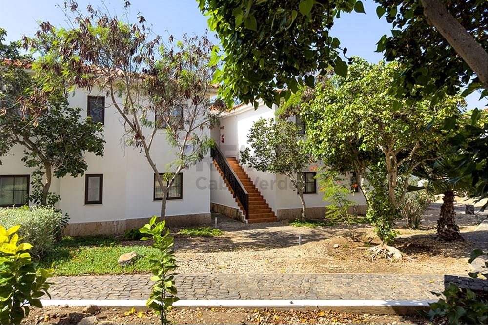 Apartment T2- Tortuga Beach — 88.5 m² · €130,000 | CVREI