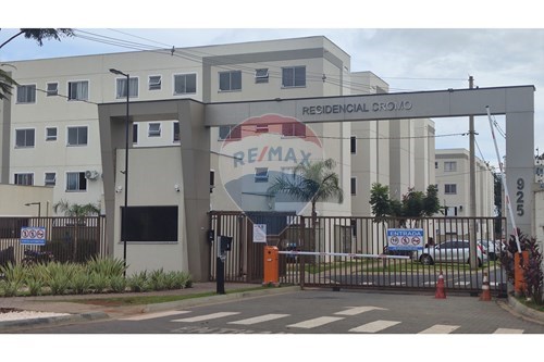 Apartamento no Jardim Ouro Branco