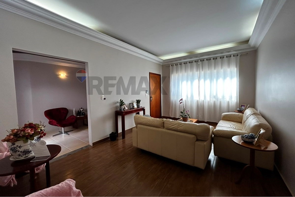 Casa, 5 quartos, 3130 m² - Foto 5