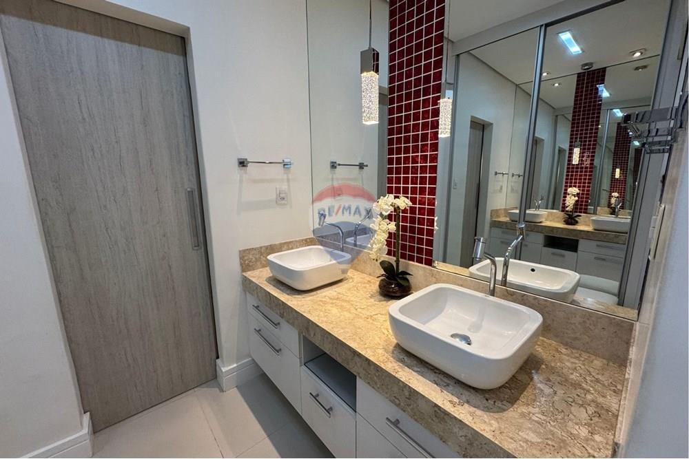 Casa, 4 quartos, 280 m² - Foto 30
