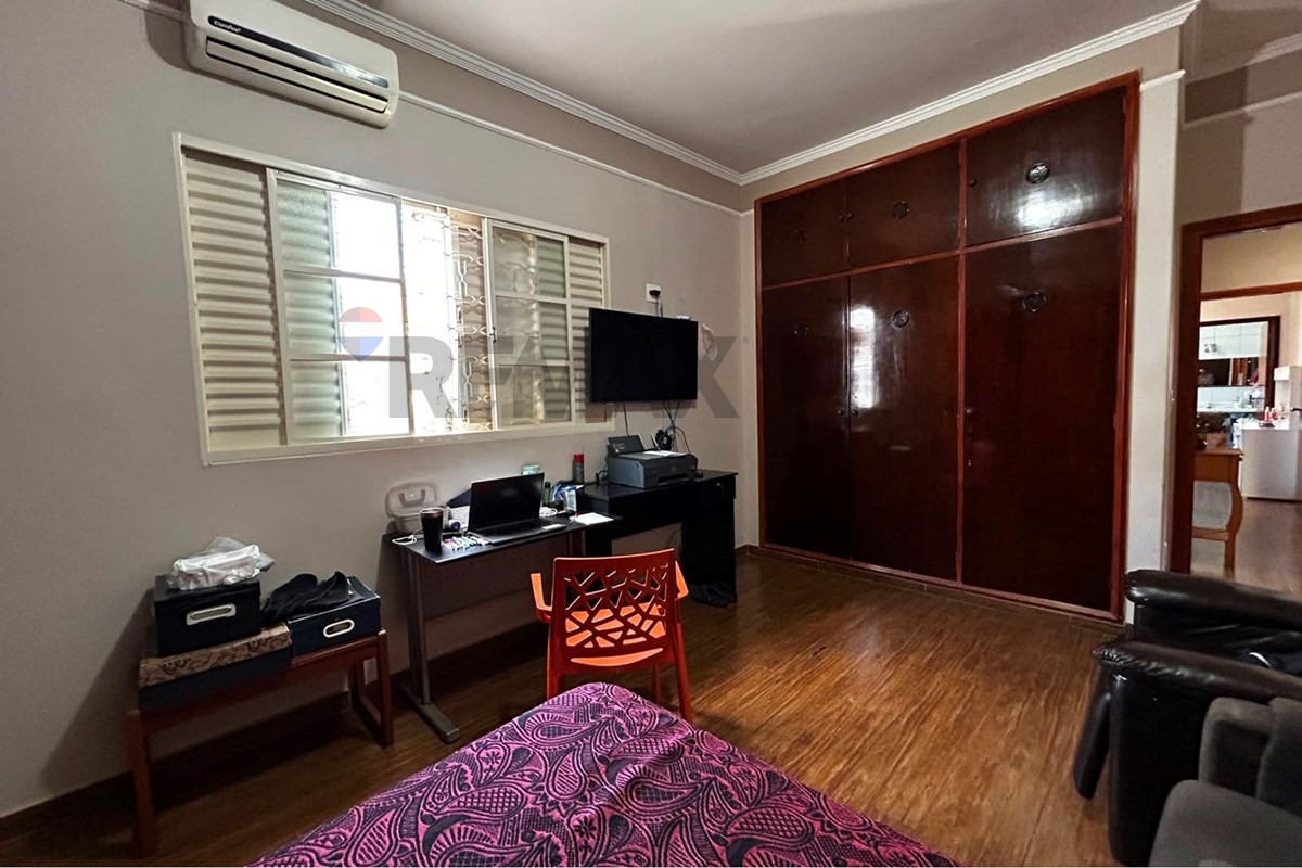 Casa, 5 quartos, 3130 m² - Foto 6