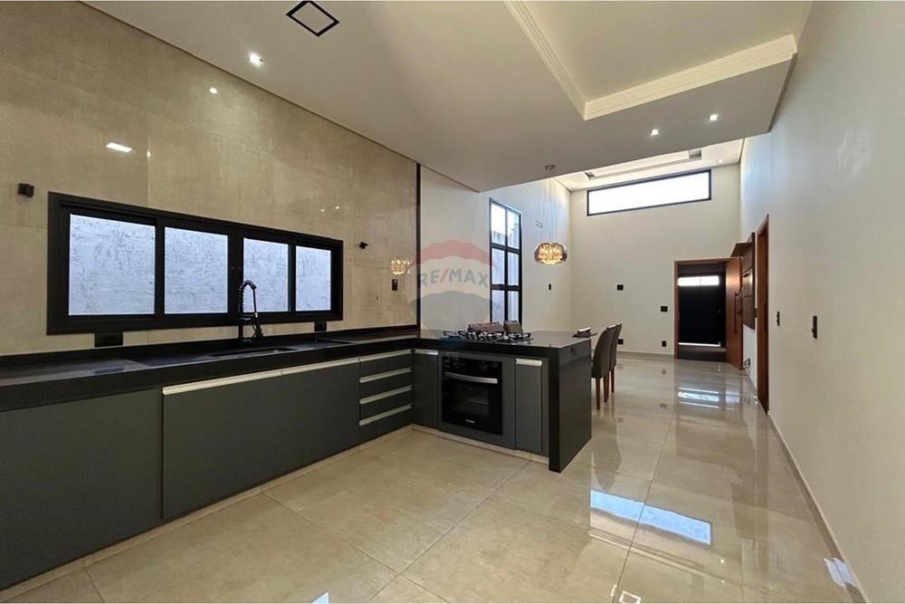 Casa, 3 quartos, 185 m² - Foto 8