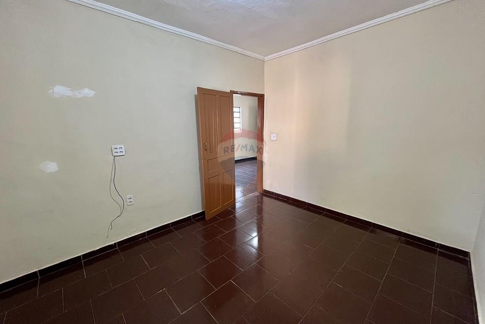 Casa, 2 quartos, 341 m² - Foto 19