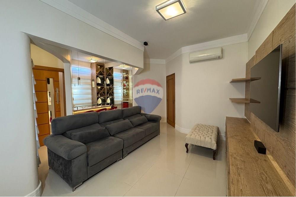 Casa, 4 quartos, 280 m² - Foto 11