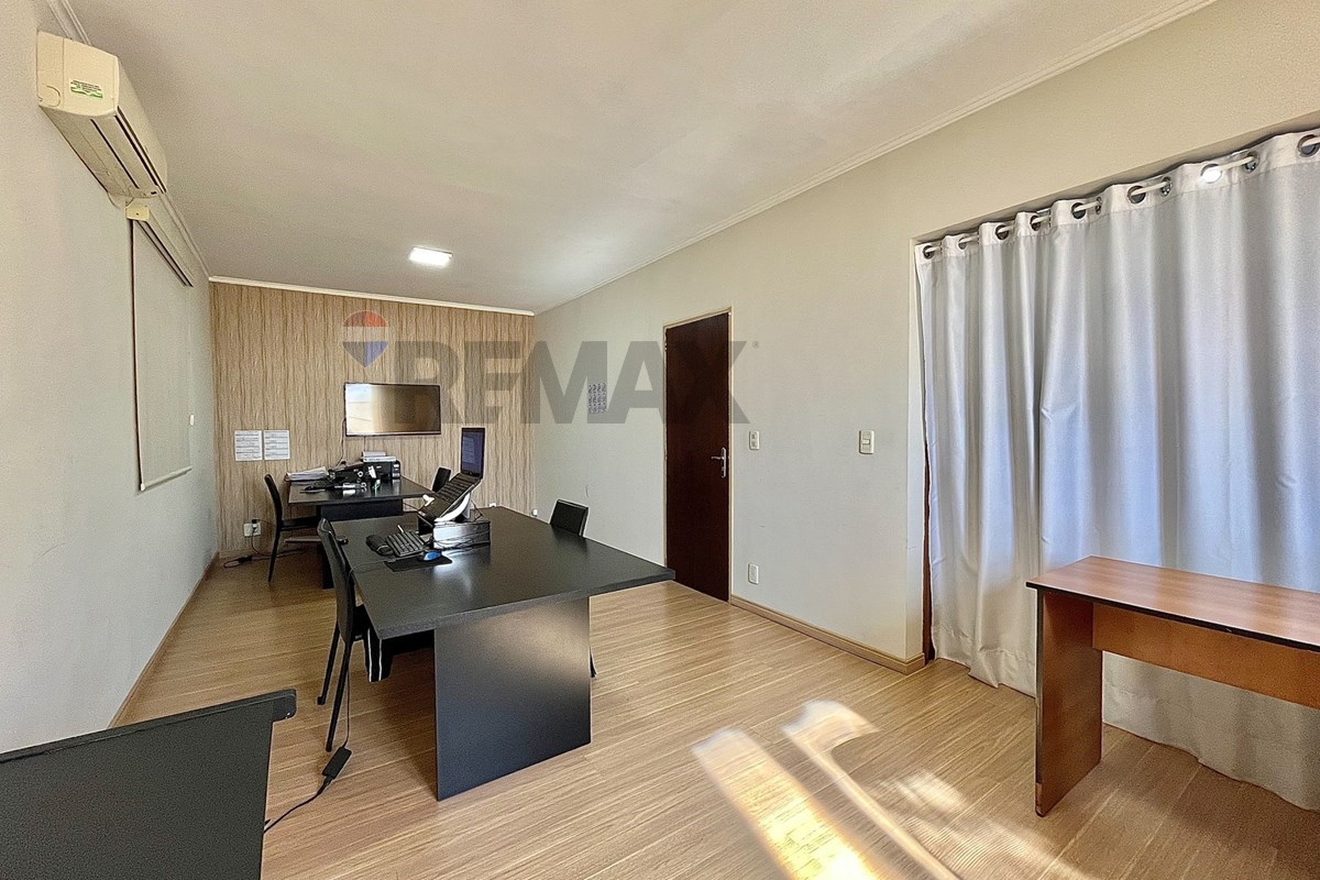 Casa, 3 quartos, 344 m² - Foto 24