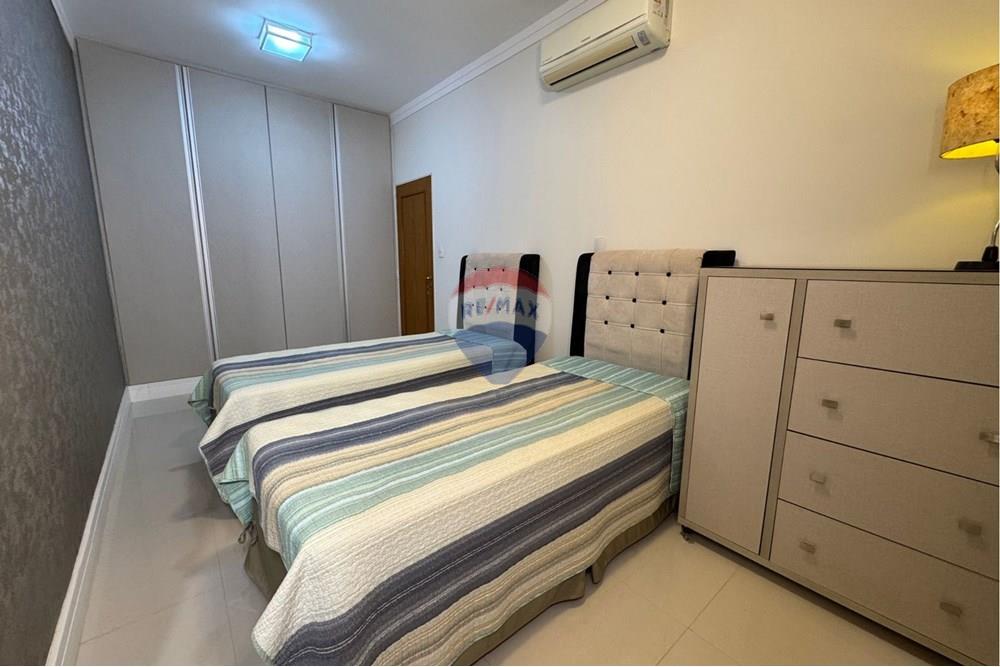 Casa, 4 quartos, 280 m² - Foto 27