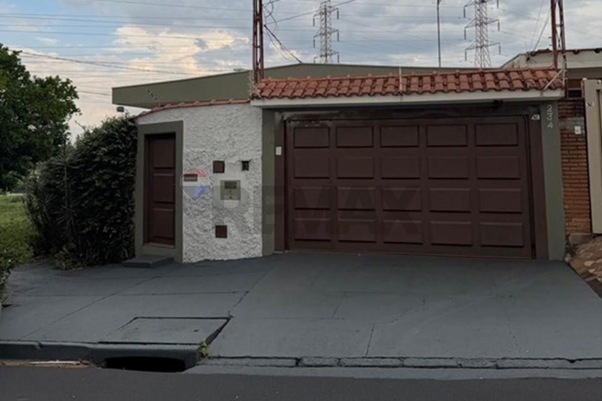 Casa, 3 quartos, 142 m² - Foto 1