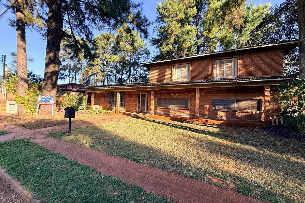 Casa, 3 quartos, 424 m² - Foto 1