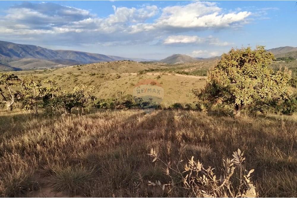 Sítio, 1 quarto, 54 hectares - Foto 2