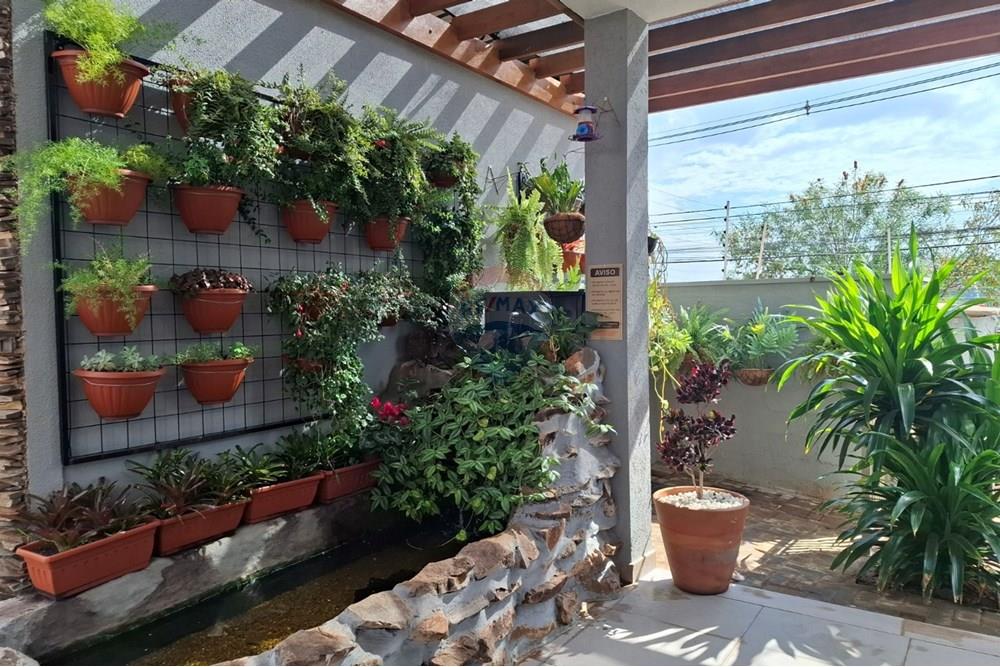 Foto 22 de 24