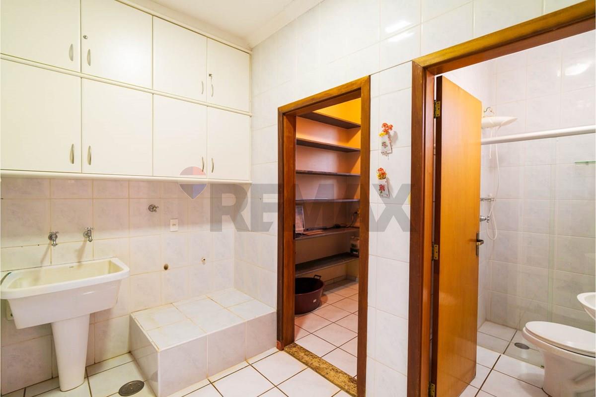 Sobrado, 4 quartos, 380 m² - Foto 35