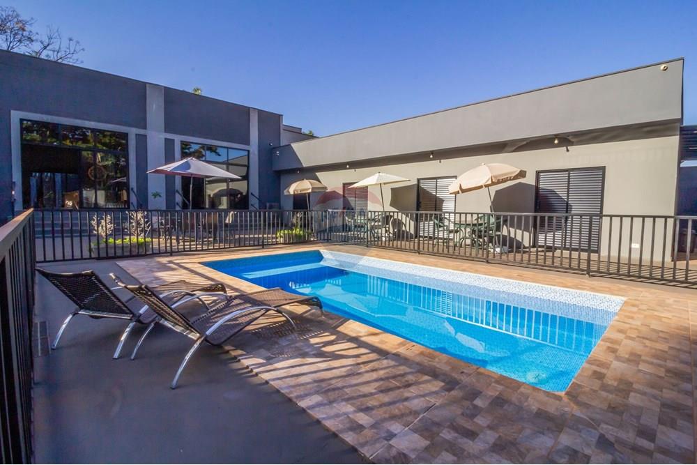 Hotel, 4 quartos, 325 m² - Foto 1