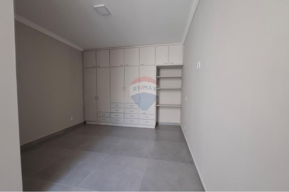 Foto 14 de 42