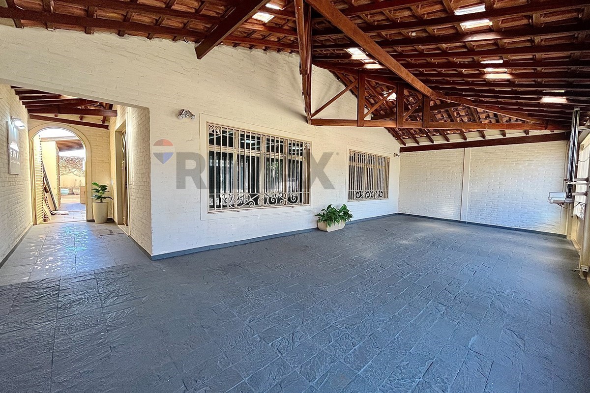 Casa, 3 quartos, 344 m² - Foto 4