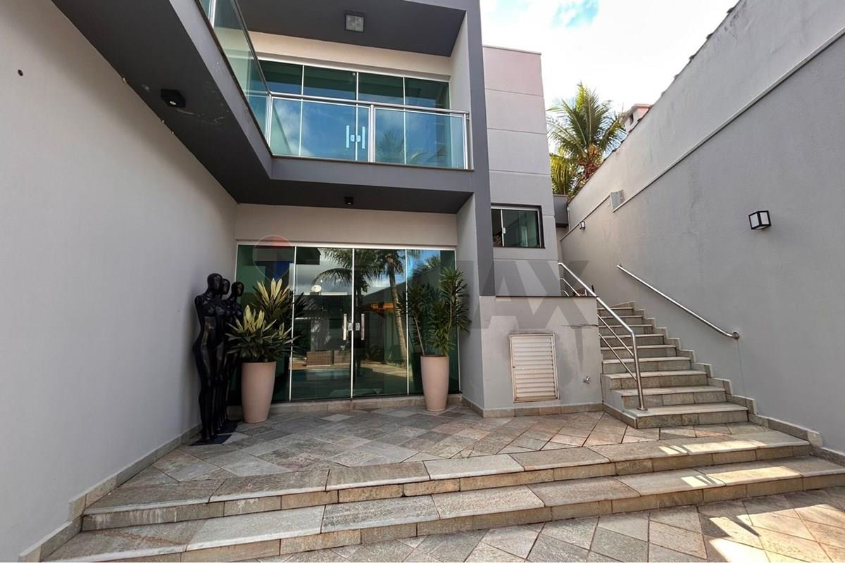 Casa, 3 quartos, 263 m² - Foto 24