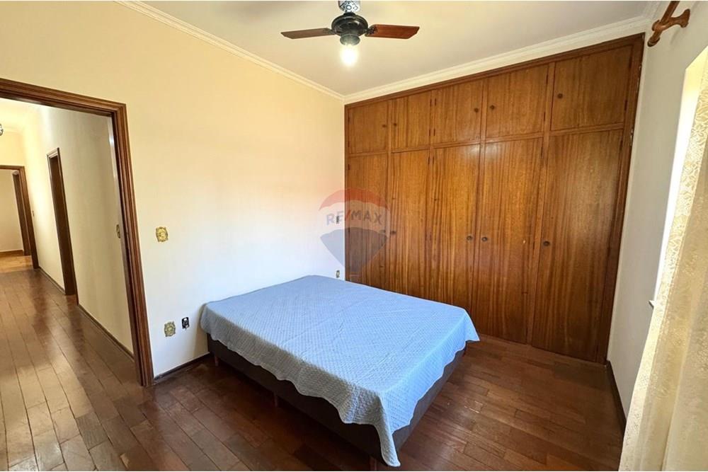 Casa, 3 quartos, 141 m² - Foto 15
