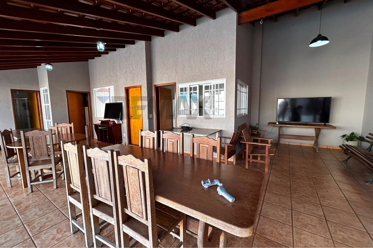 Casa, 5 quartos, 3130 m² - Foto 19