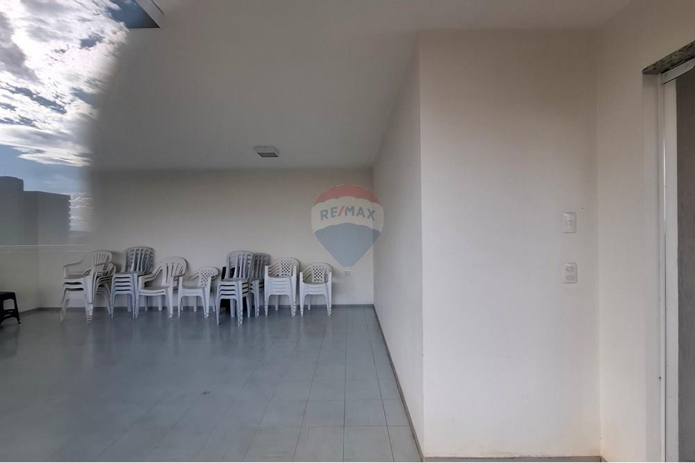 Foto 28 de 33
