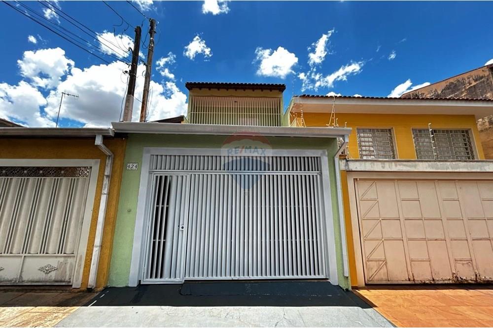 Casa, 3 quartos, 193 m² - Foto 1