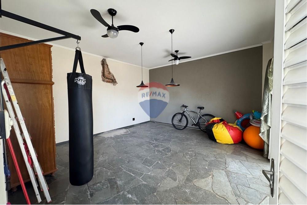 Casa, 4 quartos, 280 m² - Foto 42