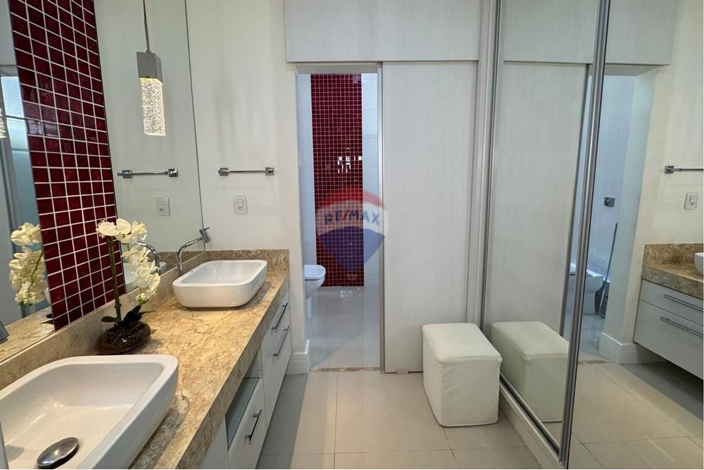 Casa, 4 quartos, 280 m² - Foto 28