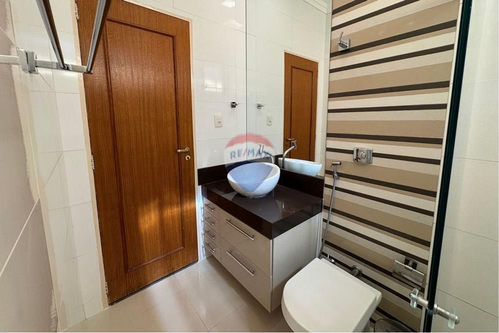 Casa, 4 quartos, 280 m² - Foto 22
