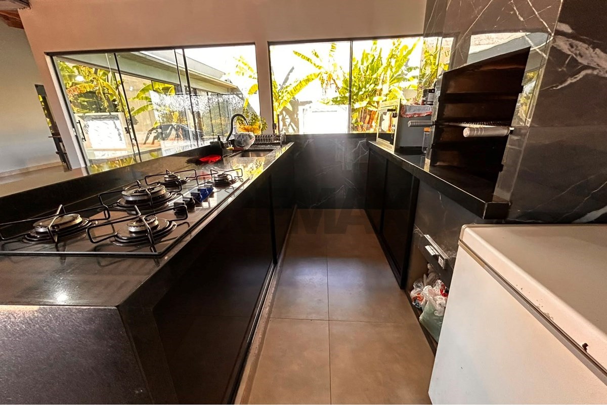 Casa, 3 quartos, 192 m² - Foto 19