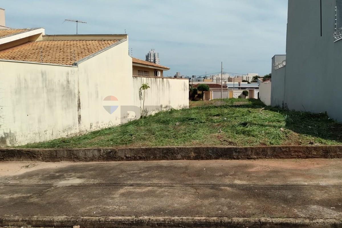 Terreno, 300 m² - Foto 1