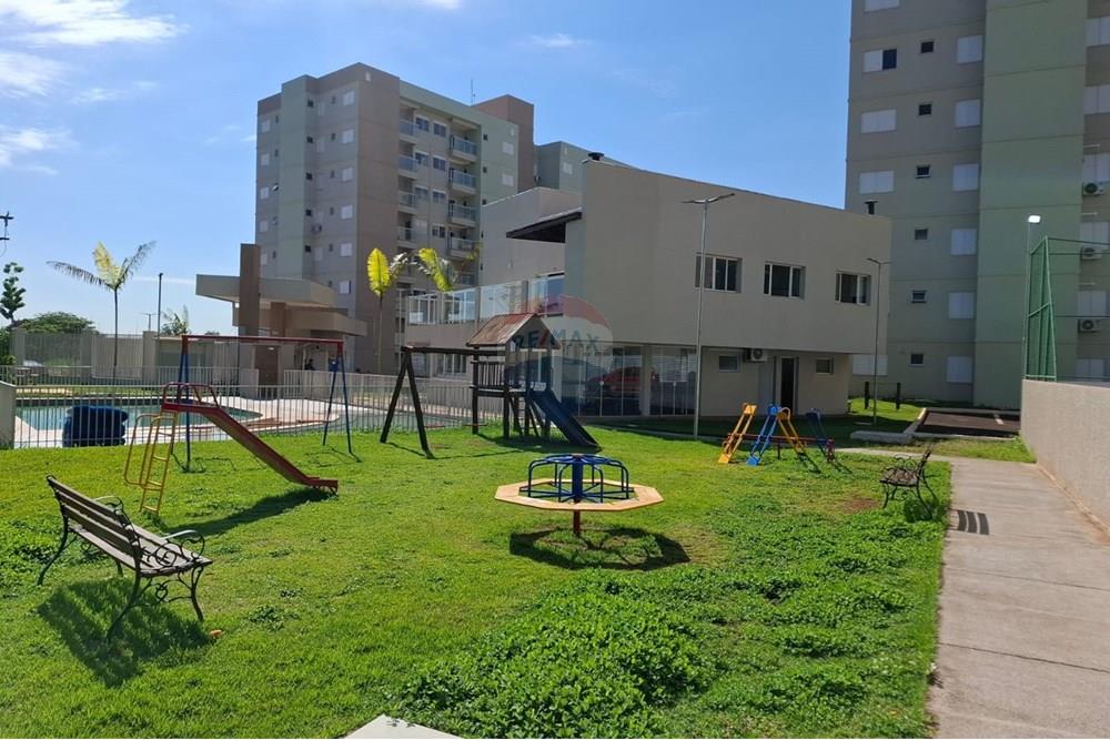 Foto 20 de 44