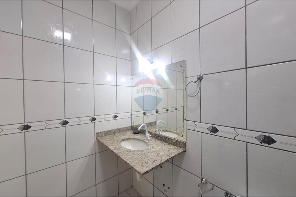 Foto 24 de 37