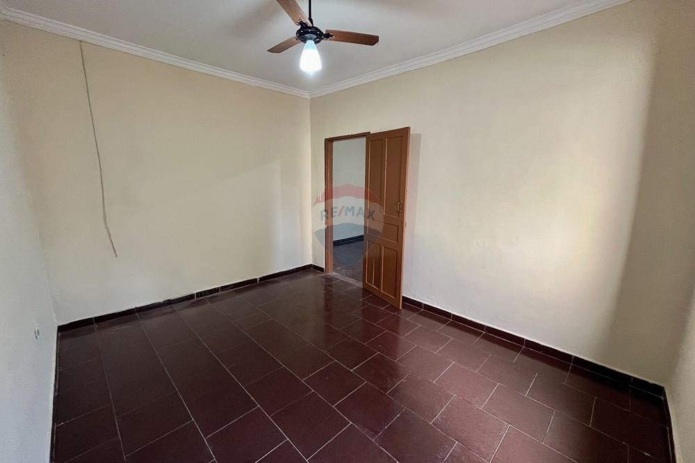 Casa, 2 quartos, 341 m² - Foto 21
