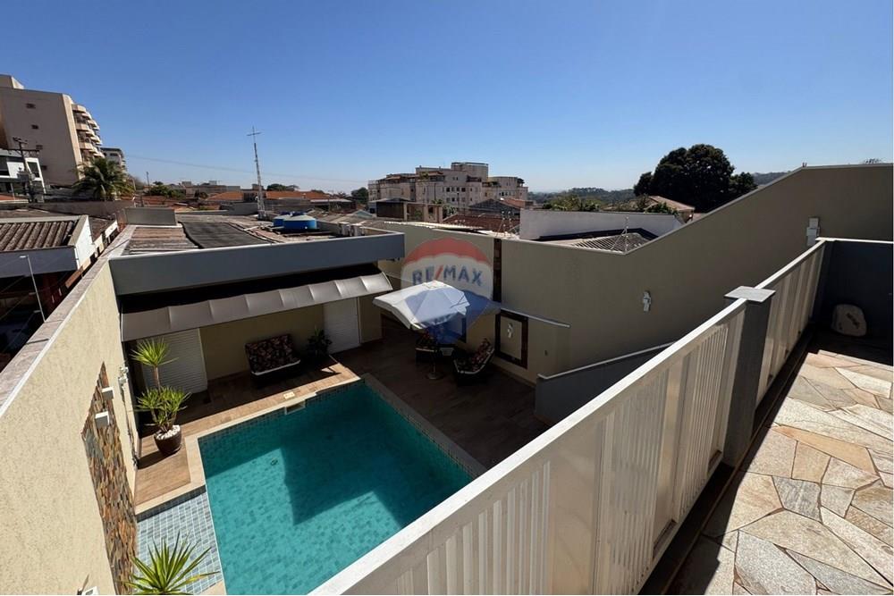Casa, 4 quartos, 280 m² - Foto 50