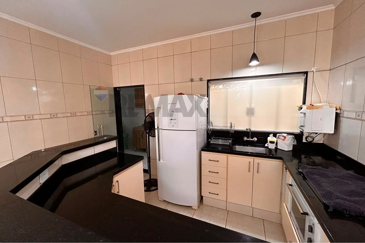 Casa, 3 quartos, 280 m² - Foto 19