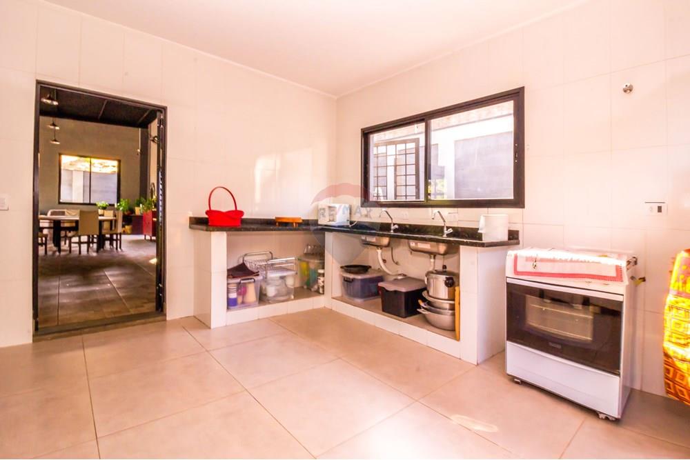 Hotel, 4 quartos, 325 m² - Foto 17
