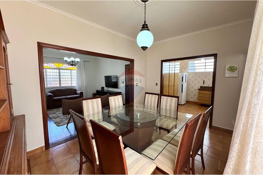 Casa, 3 quartos, 141 m² - Foto 6