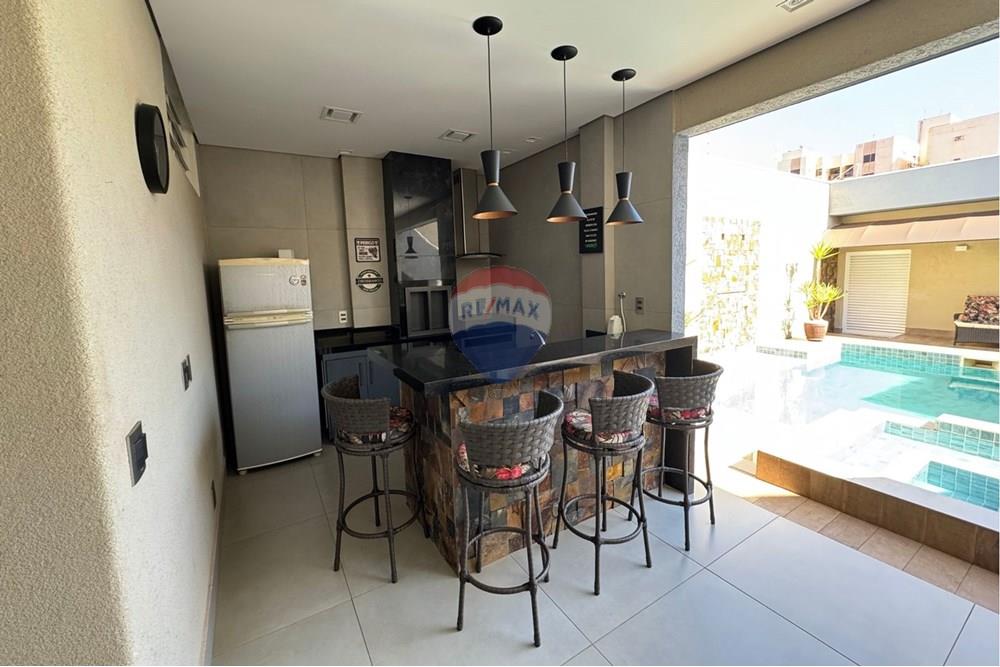 Casa, 4 quartos, 280 m² - Foto 38
