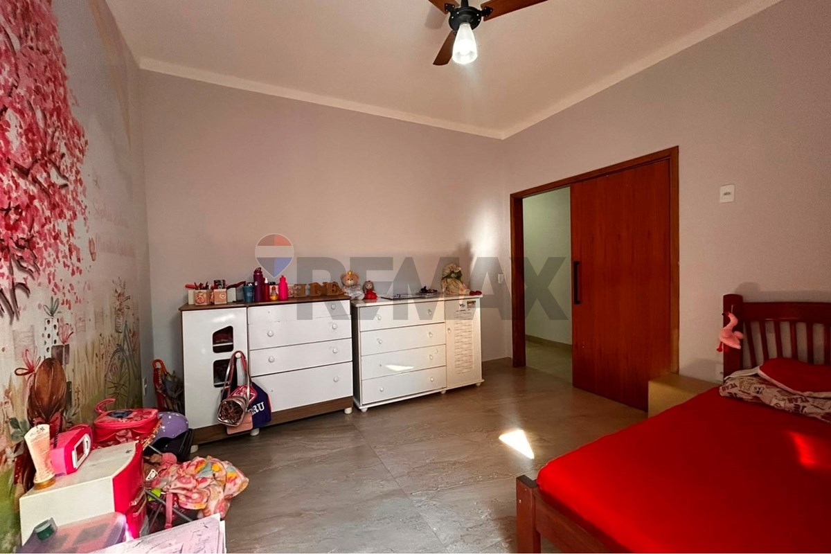 Casa, 3 quartos, 192 m² - Foto 14
