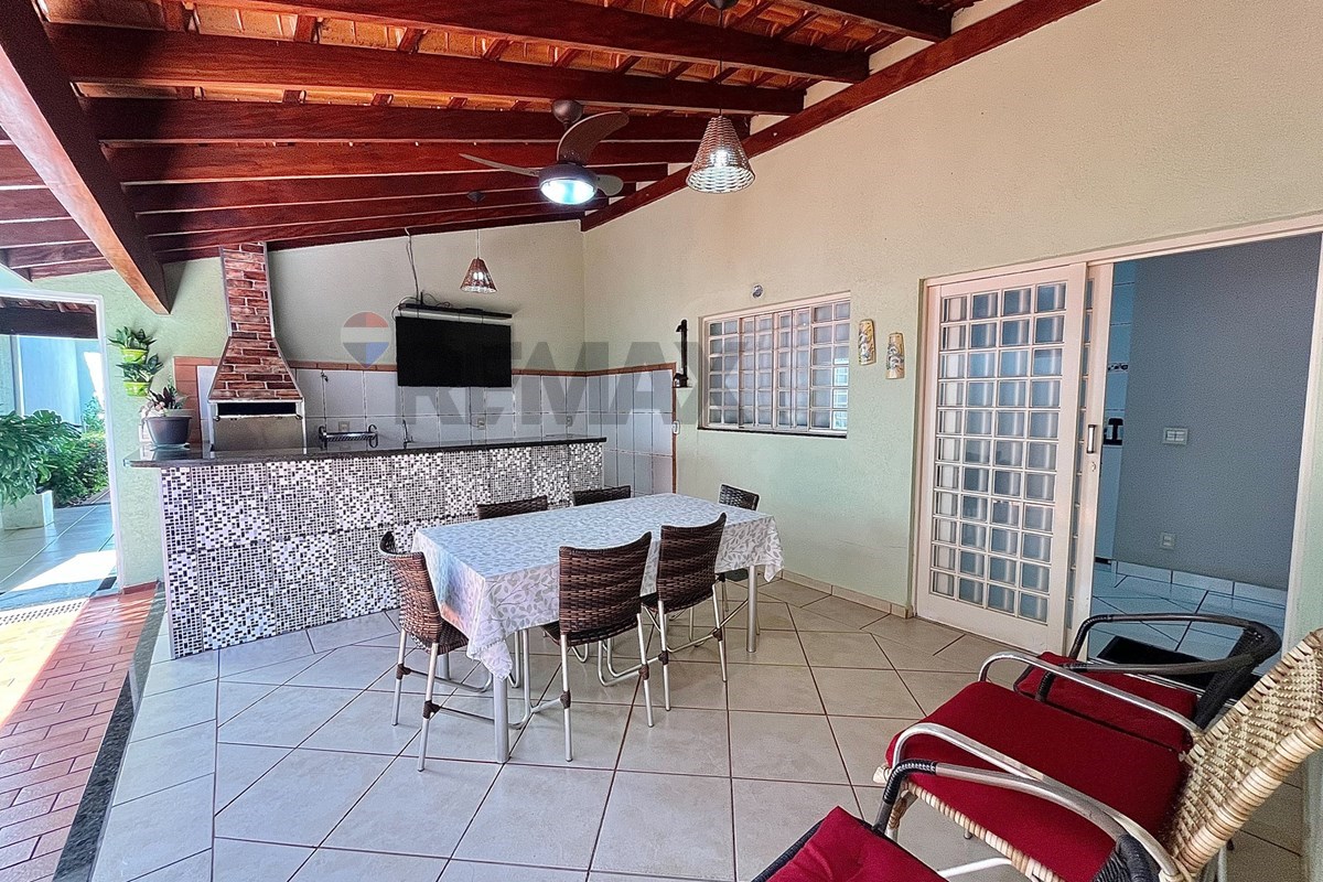 Casa, 3 quartos, 188 m² - Foto 13