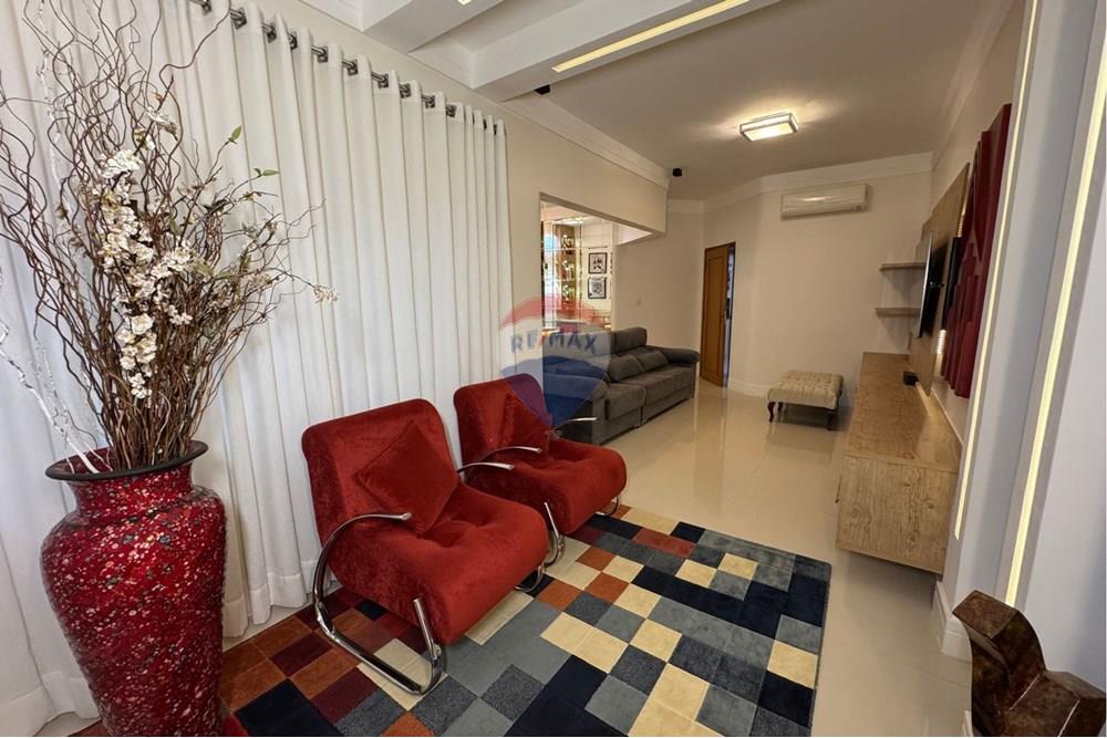 Casa, 4 quartos, 280 m² - Foto 13