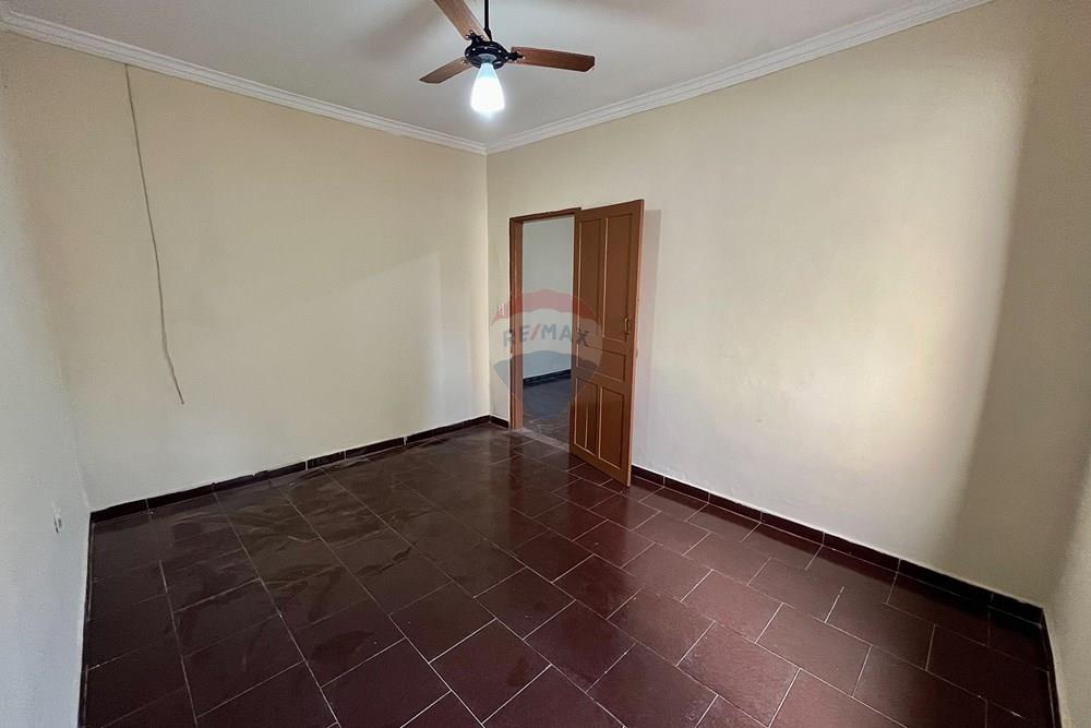 Casa, 2 quartos, 341 m² - Foto 20